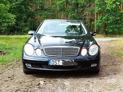 Używany 2005 Mercedes E220 | 21 700 zł
