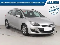 Srebrny Używany 2014 Opel Astra | 24 999 zł (Dobra cena)