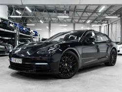 Czarny (metalik) Używany 2019 Porsche Panamera Sedan/Limuzyna | 309 070 zł
