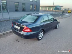 Granatowy Używany 2005 Mercedes C230 Sedan/Limuzyna | 16 500 zł (Drogi)