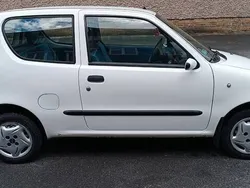 Biały Używany 2001 Fiat Seicento Hatchback | 1500 zł (Dobra cena)