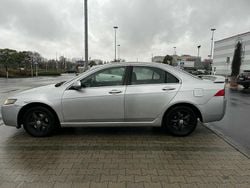 Srebrny Używany 2004 Honda Accord Sedan/Limuzyna | 5800 zł (Uczciwa cena)