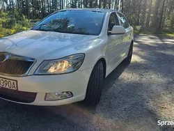 Biały Używany 2010 Skoda Octavia Hatchback | 13 500 zł (Super Cena)