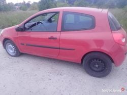 Używany 2008 Renault Clio II | 5200 zł (Dobra cena)