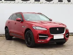 Czerwony Używany 2017 Jaguar F-Pace SUV | 75 999 zł (Dość drogi)