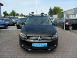 Czarny Używany 2013 VW Touran Minivan | 34 900 zł (Uczciwa cena)