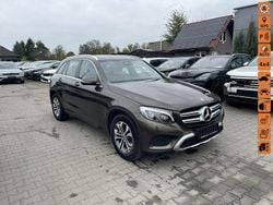 Brązowobeżowy Używany 2017 Mercedes GLC350 SUV | 76 900 zł