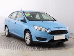 Niebieski Używany 2017 Ford Focus Sedan/Limuzyna | 26 999 zł (Dobra cena)