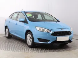 Niebieski Używany 2017 Ford Focus Sedan/Limuzyna | 29 999 zł (Dobra cena)