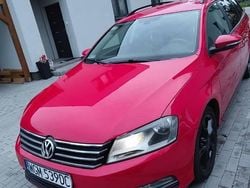 Czerwony Używany 2012 VW Passat Kombi | 22 500 zł (Super Cena)