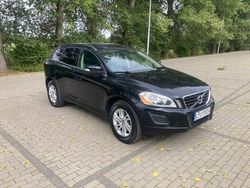 Czarny Używany 2013 Volvo XC60 SUV | 54 900 zł (Uczciwa cena)