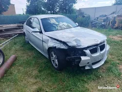 Srebrny Używany 2006 BMW 320 Sedan/Limuzyna | 3700 zł