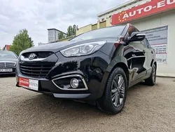 Czarny Używany 2015 Hyundai ix35 Premium SUV | 48 900 zł (Uczciwa cena)