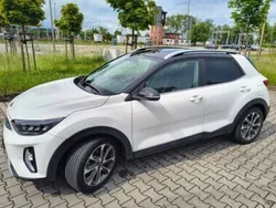 Biały Używany 2020 Kia Stonic SUV | 62 900 zł