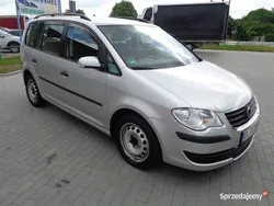 Srebrny Używany 2007 VW Touran Minivan | 15 900 zł (Uczciwa cena)