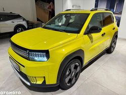Lakier metalizowany żółty limone Nowe 2025 Fiat Grande Panda La Prima Hatchback | 116 840 zł