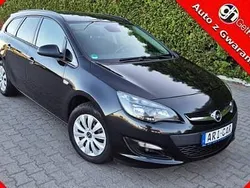 Czarny Używany 2016 Opel Astra Kombi | 23 200 zł (Dobra cena)