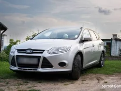 Srebrny Używany 2014 Ford Focus Sedan/Limuzyna | 28 000 zł (Drogi)