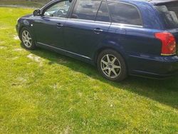 Niebieski Używany 2005 Toyota Avensis Sedan/Limuzyna | 12 000 zł