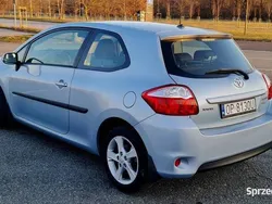 Niebieski Używany 2012 Toyota Auris Hatchback | 23 500 zł (Uczciwa cena)