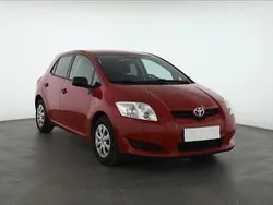 Czerwony Używany 2009 Toyota Auris Hatchback | 20 499 zł (Uczciwa cena)