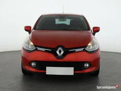 Czerwony Używany 2013 Renault Clio IV Hatchback | 30 999 zł (Uczciwa cena)