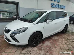 Biały Używany 2015 Opel Zafira Minivan | 31 700 zł (Uczciwa cena)