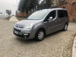 Szary Używany 2017 Citroën Berlingo Minivan | 37 900 zł (Uczciwa cena)