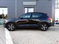 Używany 2021 Volvo XC40 SUV | 129 900 zł (Dość drogi)