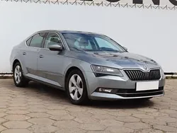 Szary Używany 2019 Skoda Superb Hatchback | 63 999 zł (Uczciwa cena)