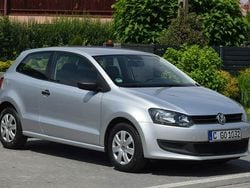 Srebrny Używany 2010 VW Polo Hatchback | 13 600 zł (Uczciwa cena)
