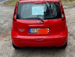 Czerwony Używany 2012 Nissan Note Minivan | 20 000 zł (Uczciwa cena)