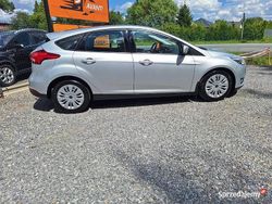 Srebrny Używany 2016 Ford Focus Hatchback | 30 900 zł (Uczciwa cena)