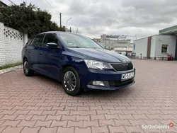Granatowy Używany 2016 Skoda Fabia Kombi | 23 900 zł (Dość drogi)