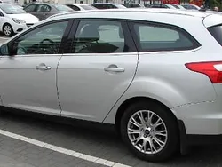 Srebrny Używany 2012 Ford Focus Titanium Kombi | 19 900 zł (Drogi)