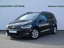 Czarny (metalik) Używany 2020 VW Touran Minivan | 89 900 zł (Uczciwa cena)