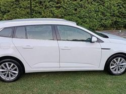Biały Używany 2018 Renault Mégane IV Kombi | 35 900 zł (Uczciwa cena)