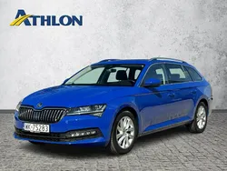 Niebieski Używany 2020 Skoda Superb Kombi | 71 500 zł (Uczciwa cena)