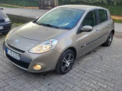 Złoty Używany 2010 Renault Clio II Hatchback | 14 500 zł (Dość drogi)