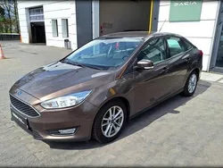 Brązowy Używany 2016 Ford Focus Trend Sedan/Limuzyna | 32 900 zł (Uczciwa cena)