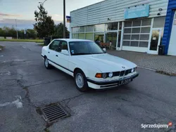 Biały Używany 1990 BMW 735 Sedan/Limuzyna | 24 900 zł