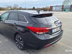 Czarny Używany 2016 Hyundai i40 Kombi | 36 600 zł (Uczciwa cena)