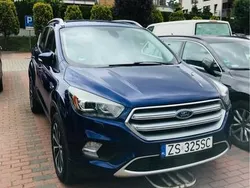 Granatowy Używany 2017 Ford Kuga Titanium SUV | 56 000 zł (Uczciwa cena)