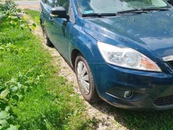 Granatowy Używany 2009 Ford Focus Sedan/Limuzyna | 10 500 zł (Uczciwa cena)