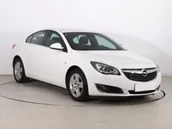 Biały Używany 2016 Opel Insignia Sedan/Limuzyna | 40 999 zł (Uczciwa cena)