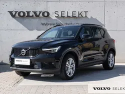 Czarny Używany 2024 Volvo XC40 SUV | 159 900 zł (Uczciwa cena)