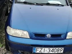 Niebieski Używany 2003 Fiat Albea Sedan/Limuzyna | 1900 zł