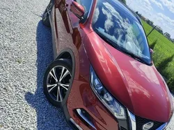 Czerwony Używany 2021 Nissan Qashqai SUV | 91 000 zł (Dość drogi)
