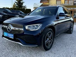 Granatowy Używany 2021 Mercedes GLC300 AMG line SUV | 159 900 zł (Super Cena)