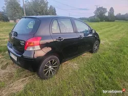 Czarny Używany 2009 Toyota Yaris Sedan/Limuzyna | 17 900 zł (Uczciwa cena)